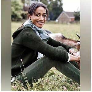 NWOT J. Jill Authentic Fit Velveteen Jeans (24W)